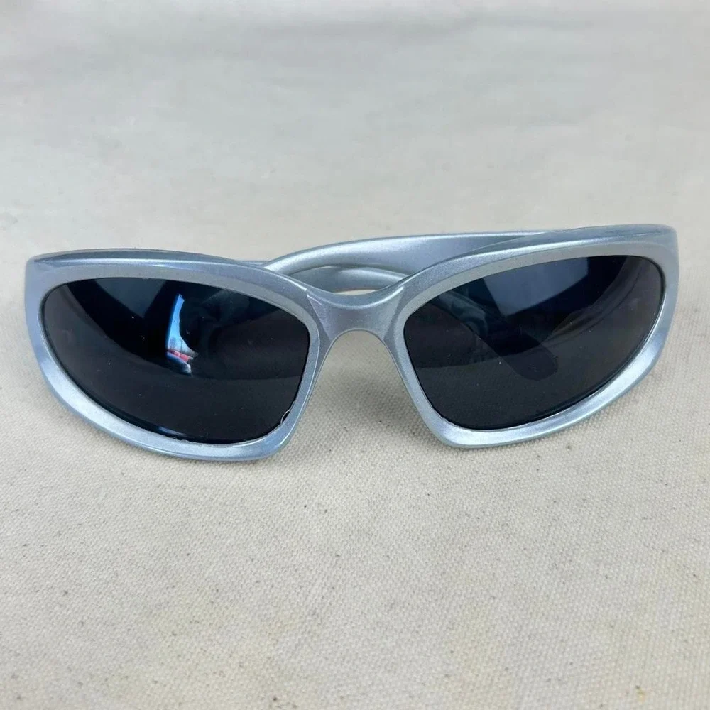 Vintage Y2K surfer style silver rounded sunglasses cyber grunge techno